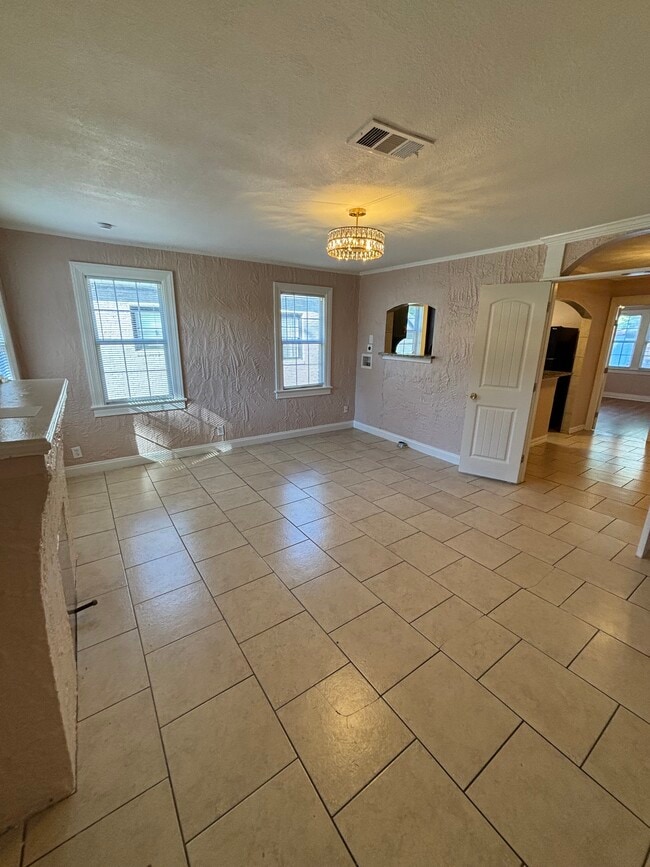 Photo - 103 N Delaware Ave