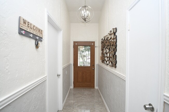 Photo - 7514 Split Oak Ct