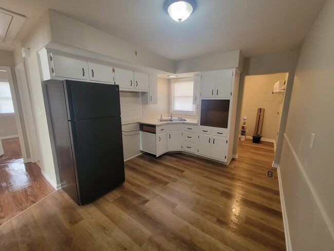 Photo - 1969 Fair Oaks Dr