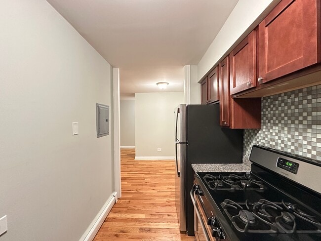 Photo - 704 Elm Pl Unit J06W