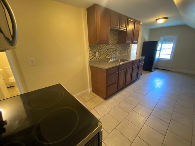 Photo - 45 Maple St Unit 3