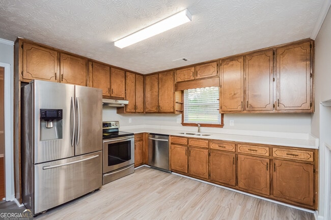 Photo - 3871 Partridge Pl SW