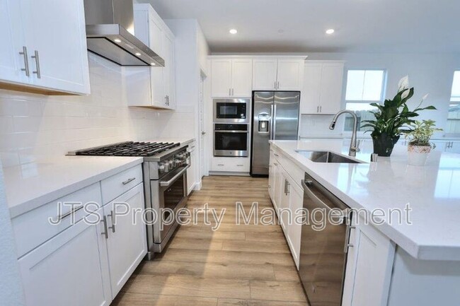 Photo - 3349 Hedgerow Ct