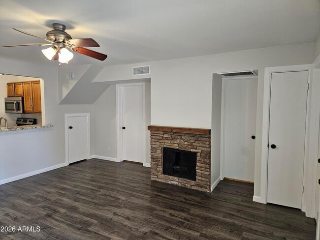 Photo - 30 E Brown Rd