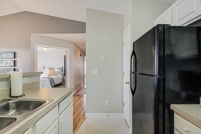 Photo - 6105 Hedgecock Cir