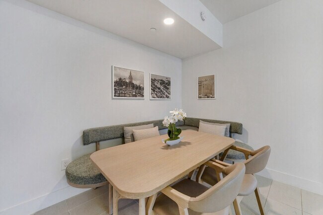 Photo - 121 NE 5th St Unidad ID1028799P