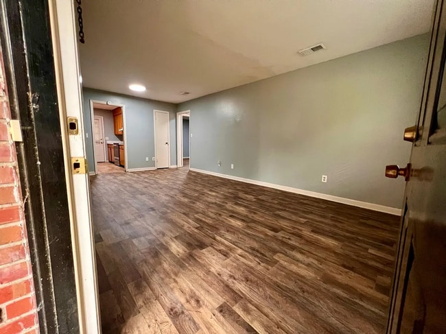 Photo - 4221/4223 Hawthorne Court Unit 4223