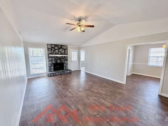 Photo - 7029 Tree Line Cove