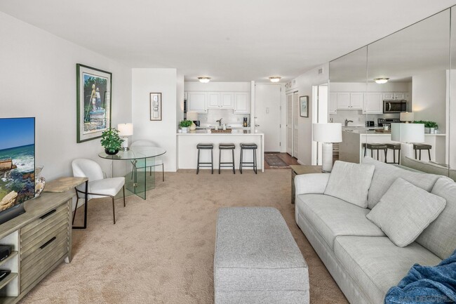 Photo - 1830 Avenida del Mundo Unidad 1603