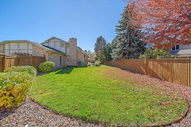 Photo - 5723 S Kittredge St