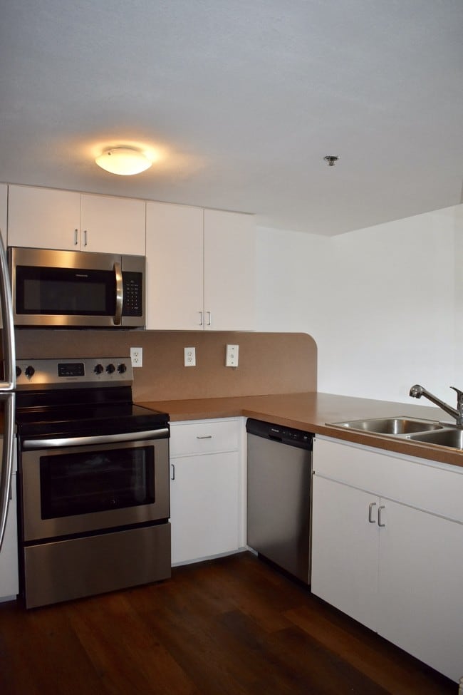 Photo - 55 E 4th St Unidad # 303