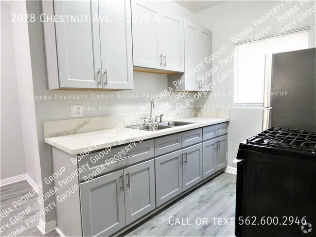 Building Photo - ***1ST MONTH RENT FREE***PETITE 2 BEDROOM/... Unit 2028 A Rental