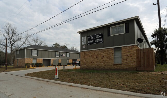 The Willow Apartments - The Willow Apartments
