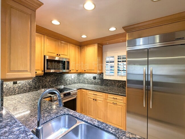 Photo - 8850 Villa La Jolla Dr Unit 204