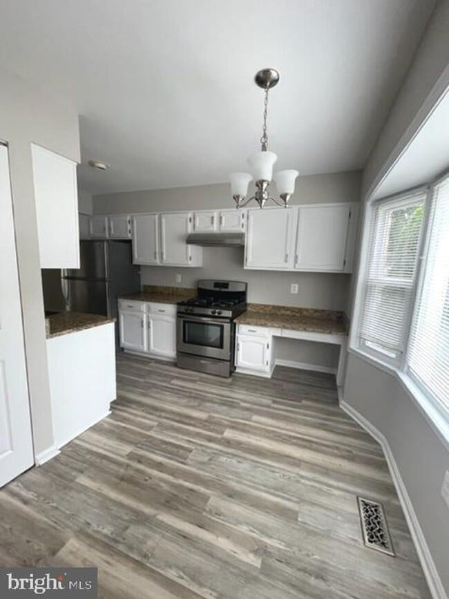 Photo - SPACIOUS TOWNHOUSE IN GAITHERSBURG