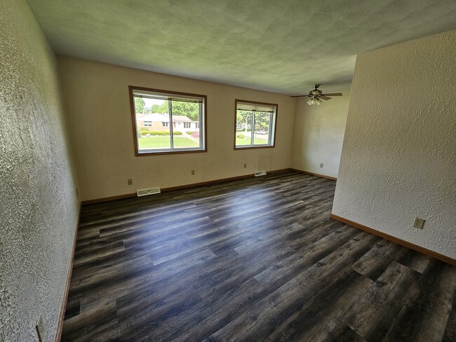 Chambers Apartments