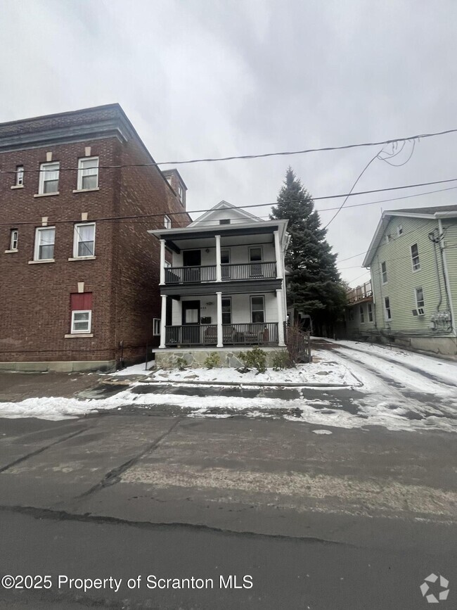 Building Photo - 405 Pittston Ave Rental