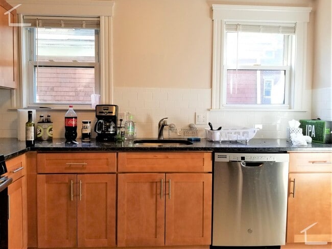 Photo - BU West / Packard's Corner - Renovated 5 bed/2 Bath on Chester St for September 1st, 2026