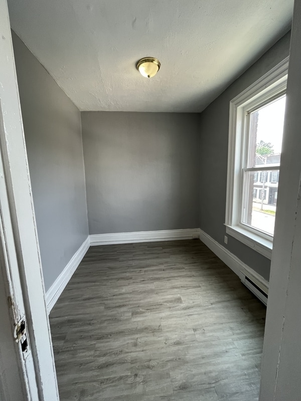 Photo - 662 Second Avenue Apt 2 Unidad 2