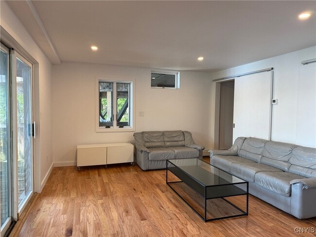 Photo - 1308 E Shore Dr