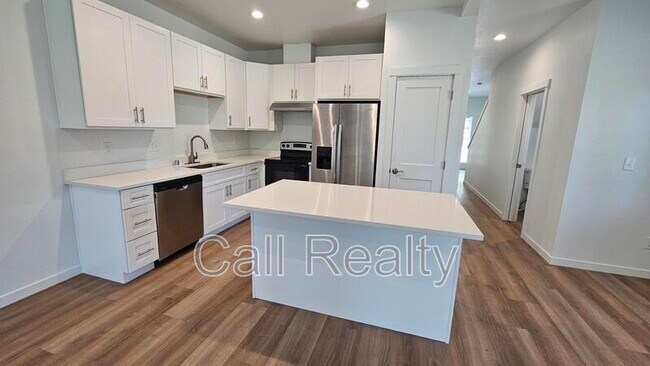 Photo - 3811 E 12th Ave