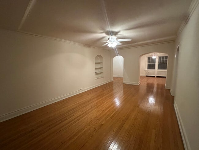 Building Photo - 1914 N Prospect Ave Rental