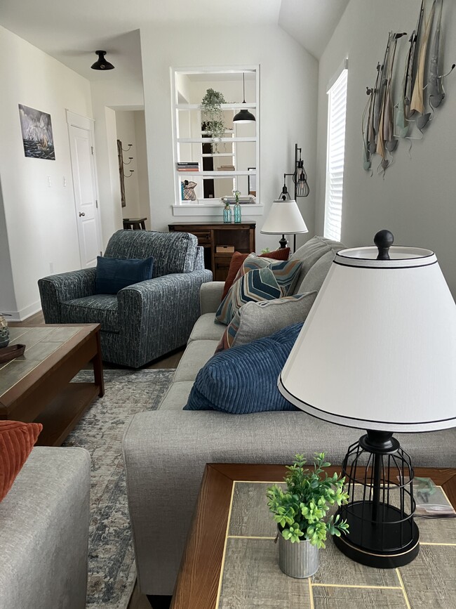 Photo - 177 James Caird Dr