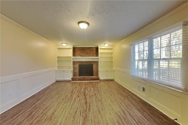 Photo - 4510 Trumble Terrace