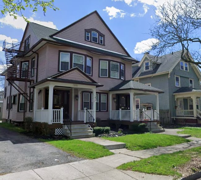 Building Photo - 272-274 Meigs St Unit 274-2 Rental
