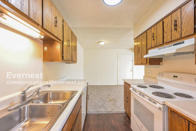 Photo - 16359 W 10th Ave Unidad APT N5
