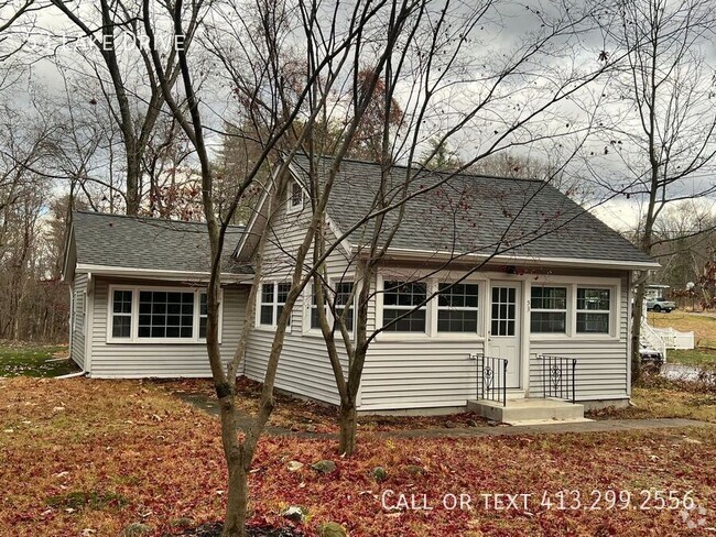 Building Photo - Private 2 BR Home in Wilbraham with Lake A...