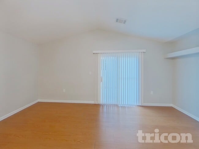 Photo - 2028 Stoney Pointe Cir