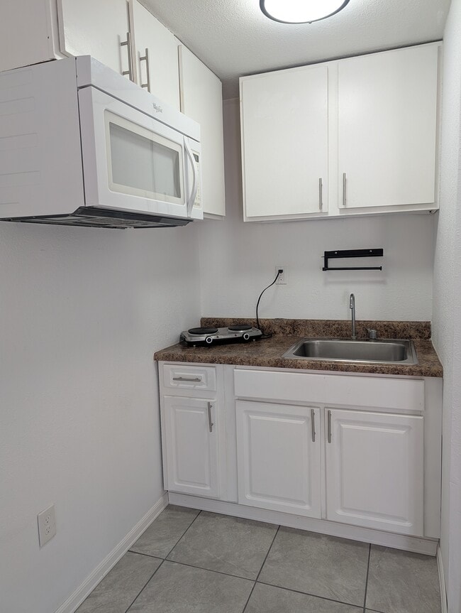 Photo - 1901 E Noel St Unit D