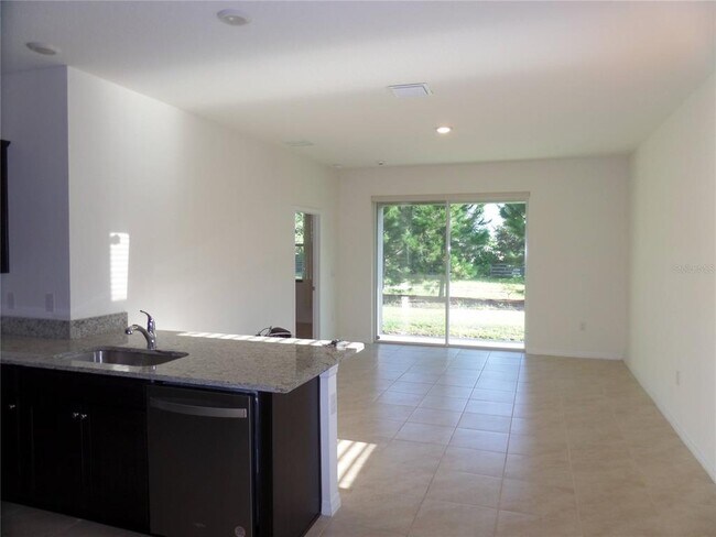 Photo - 8051 Penrose Pl