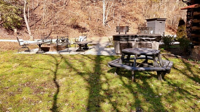 Photo - 3059 Pittman Center Rd