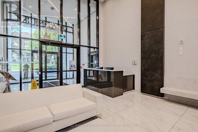 Photo - 15 Queen St S Unit 1211