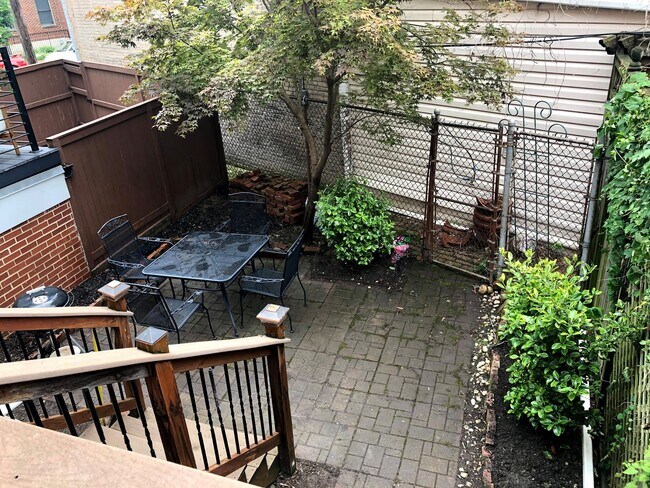Backyard Private Patio - 504 Rhode Island Ave NW