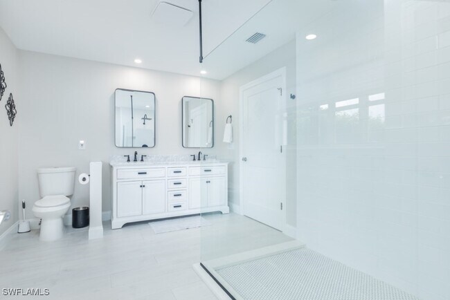 Building Photo - 1517 SW 58th St Rental