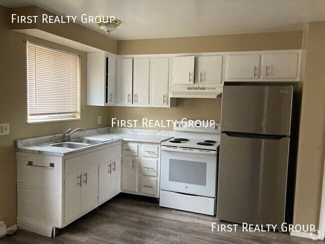 Building Photo - 4911 Northcutt Pl Unit Apt. 5