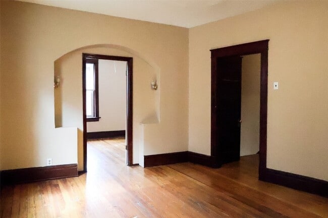 Photo - 439 Fassen St Unit 2nd Floor