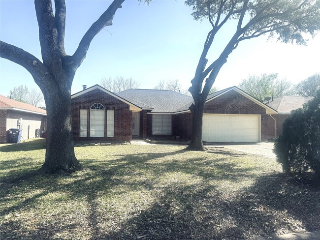 Building Photo - 18743 Parfield Ln Rental