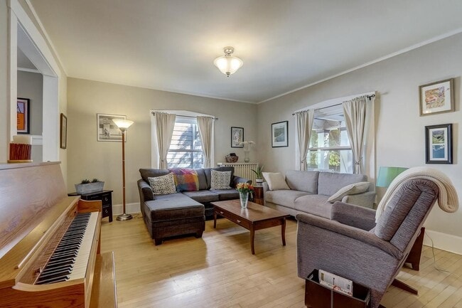 Photo - 2114 E Edgewood Ave