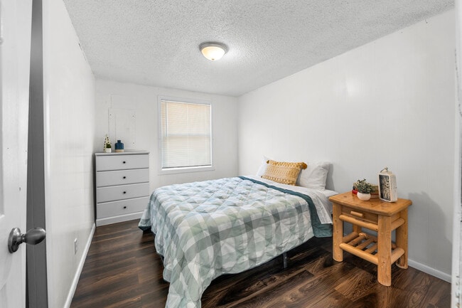 Photo - 275 S 150 W Unit A