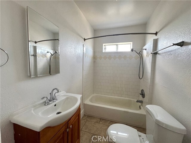 Photo - 468 W 2nd St