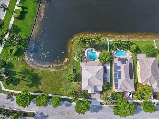 Photo - 14300 NW 16th St