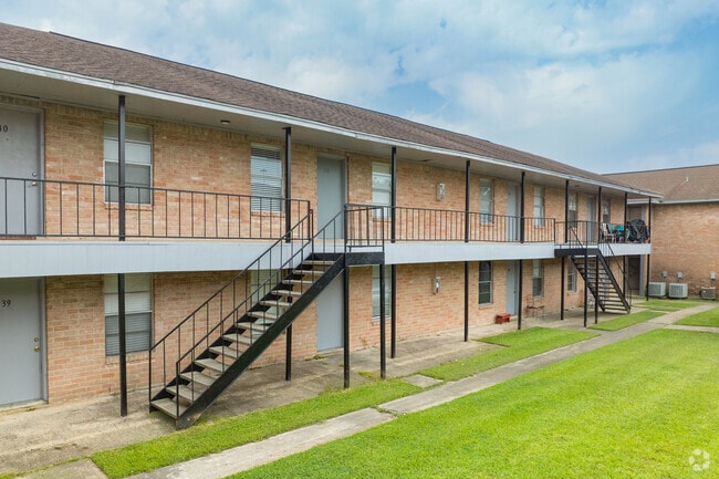 Arthur Place Apartments