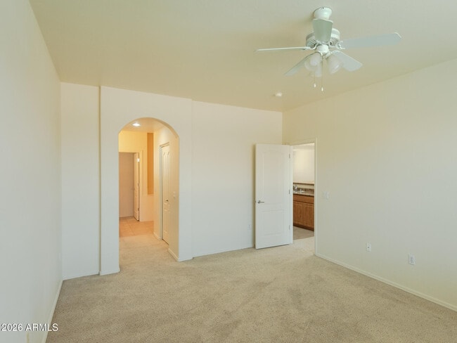 Photo - 705 W Queen Creek Rd