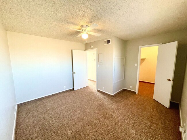 Windmill Apartments