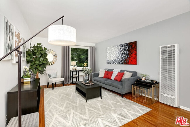 Building Photo - 2427 S Centinela Ave Unit G Rental