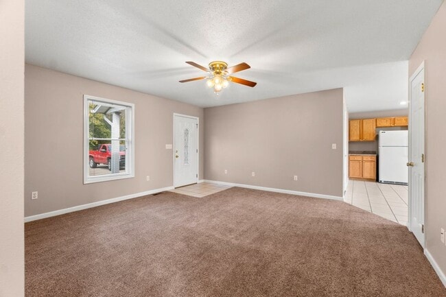 Photo - Comanche 178/180 Unit 180